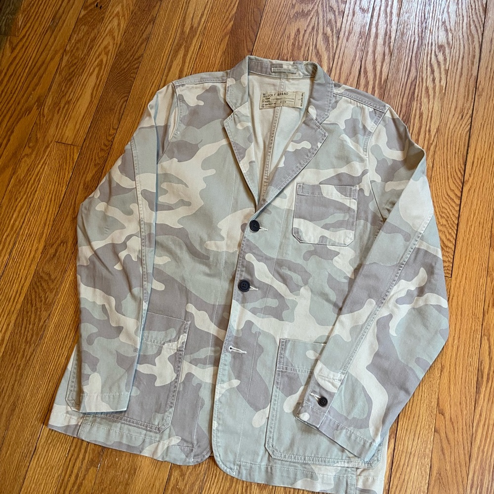 Camo Jacket - Picture 2 of 7